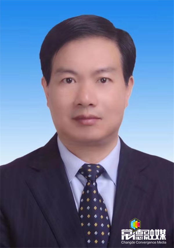 尹正锡最新任职,多元化角色的探索与未来展望