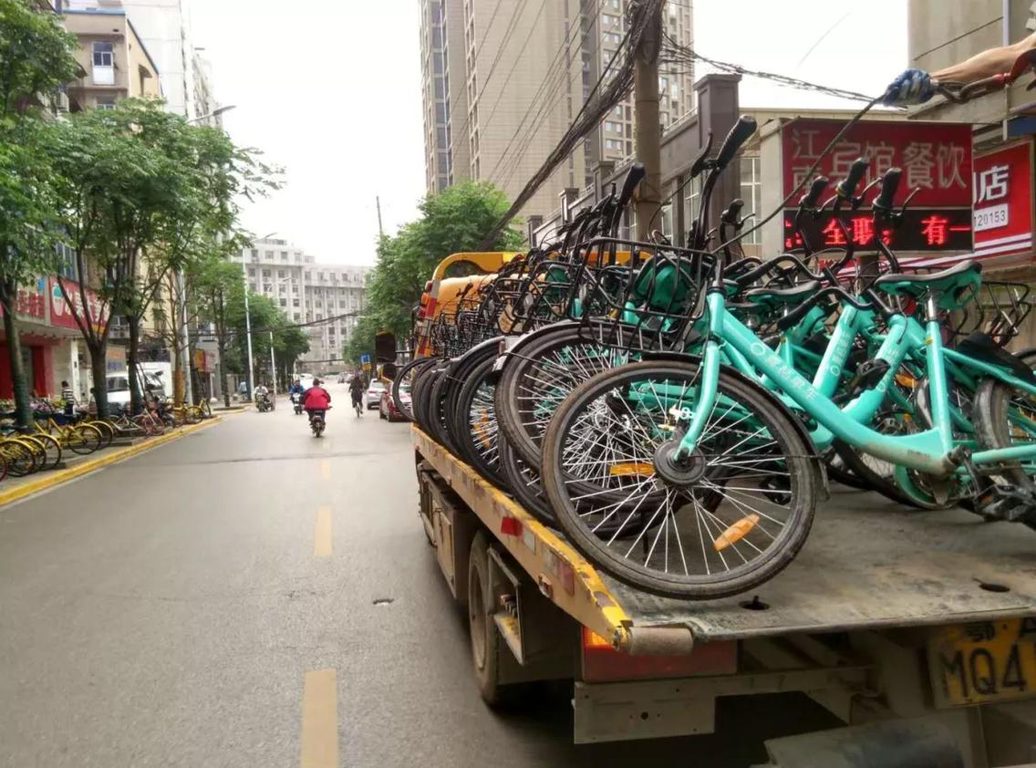 武汉街头新貌,城市脉动与街头变迁