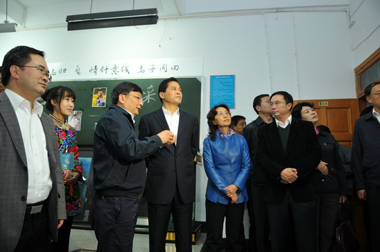 滇池学院迈向未来的步伐,最新进展与辉煌成就
