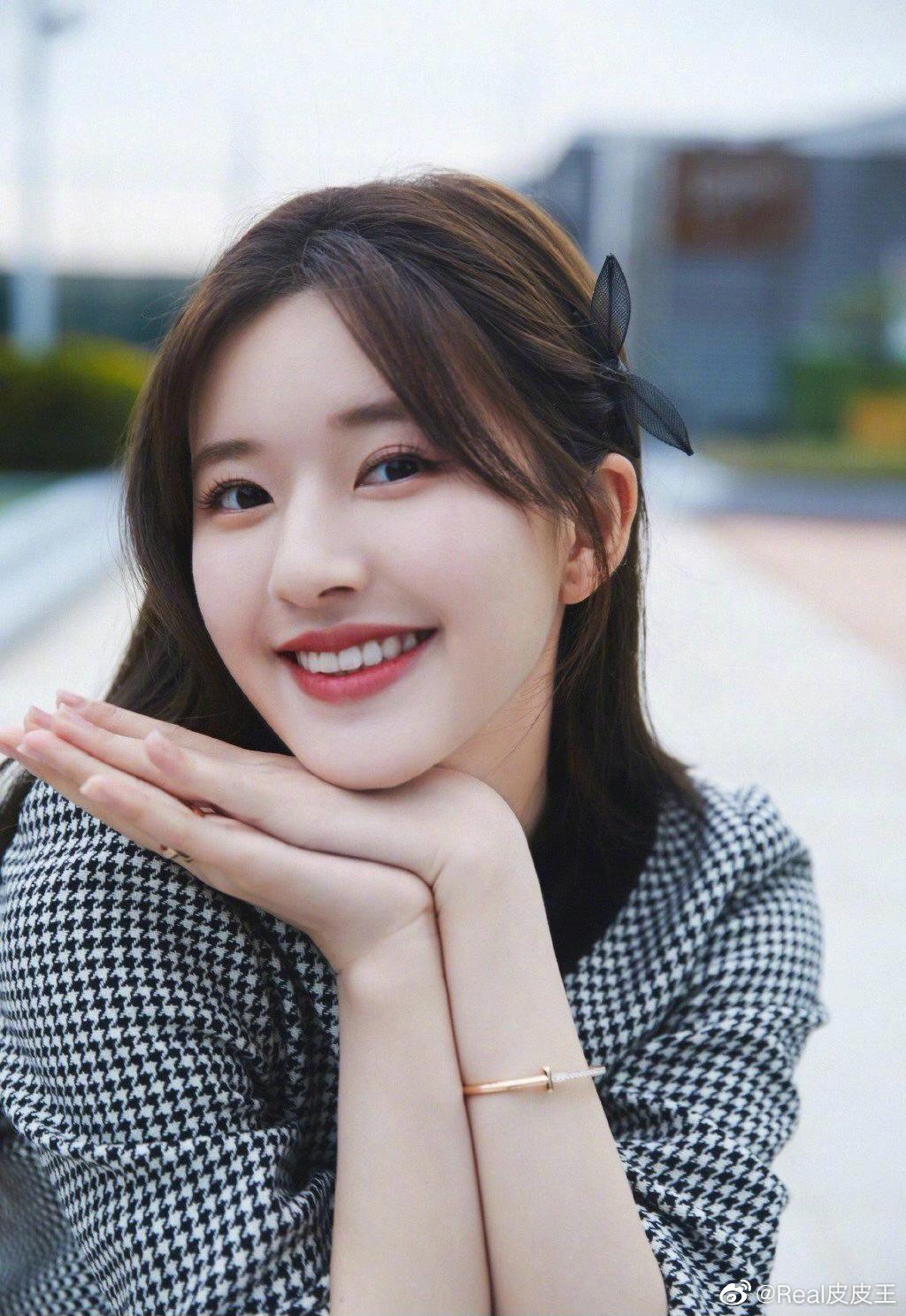 赵露思工作室最新动态,多元发展,展现无限可能潜力