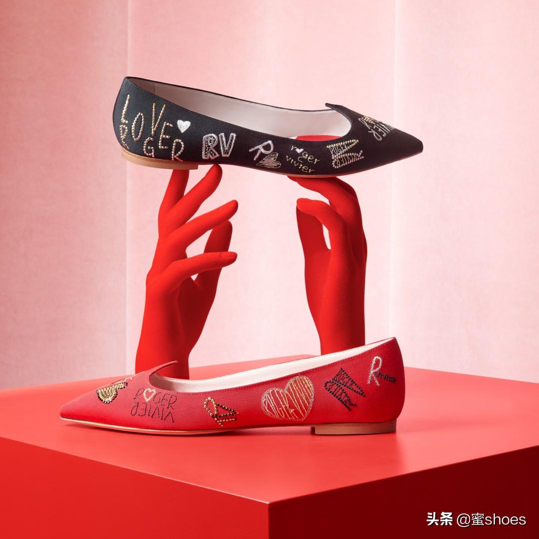 RV最新款高跟鞋,时尚舒适之典范