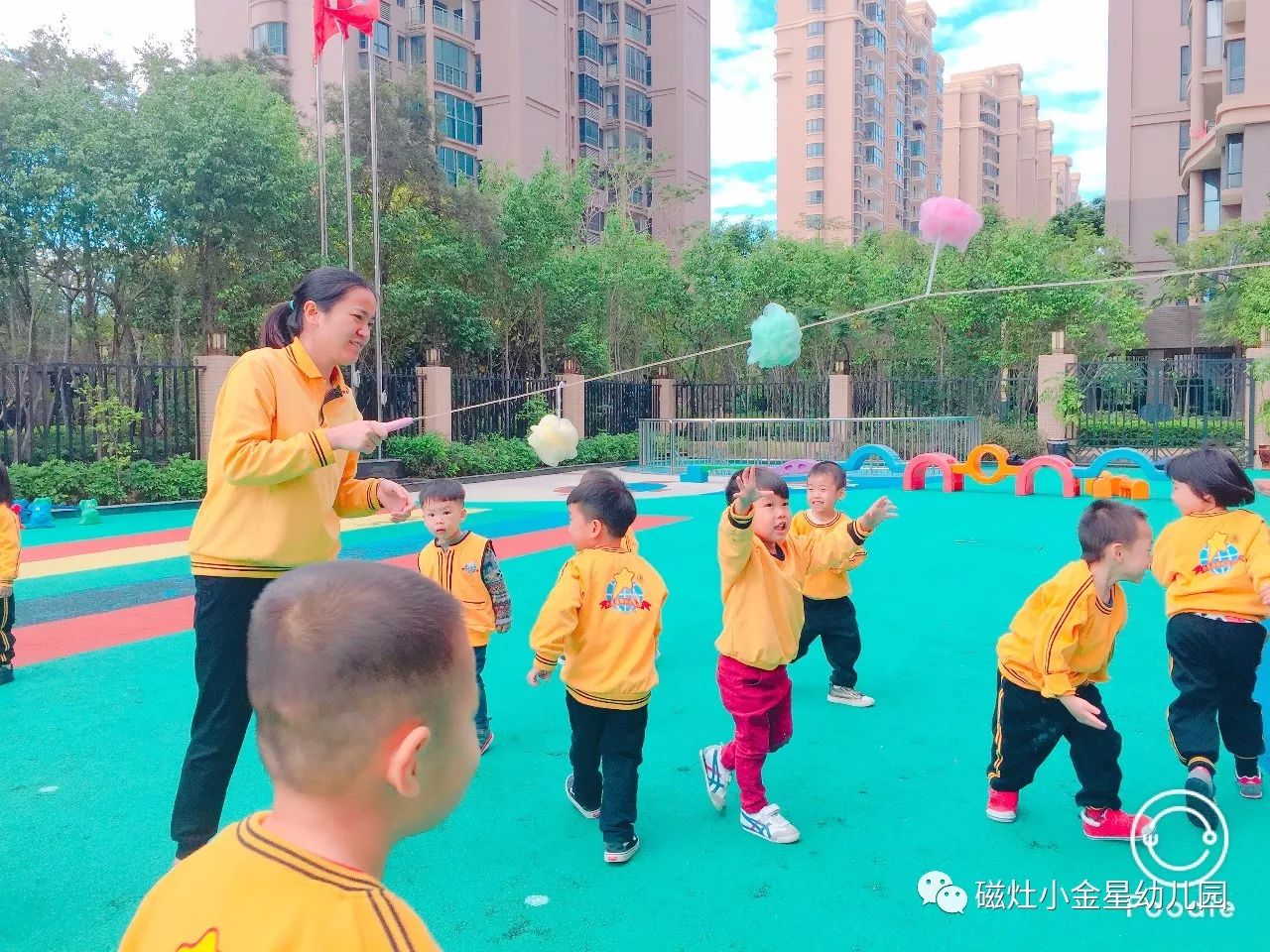 幼儿园小花朵早操,活力绽放成长力量